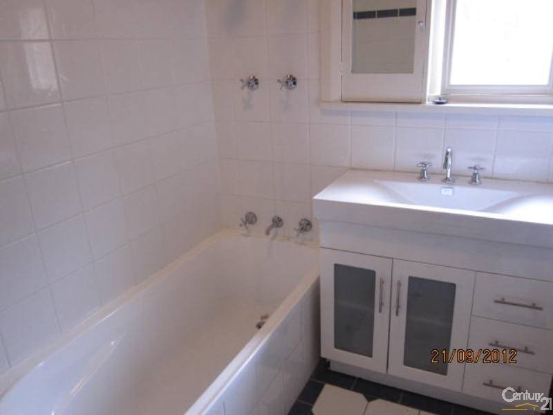 326 Anson Street, Orange NSW 2800