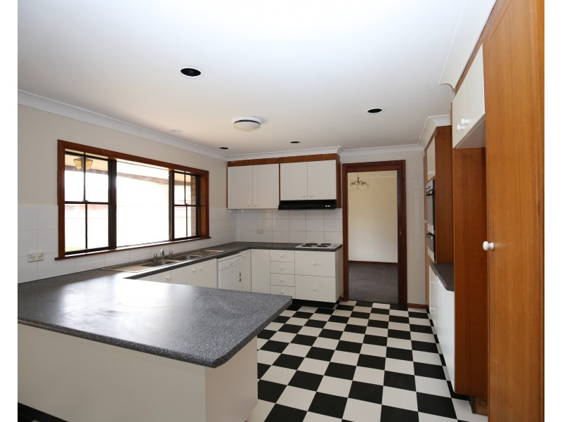 183 Dalton St, Orange NSW 2800