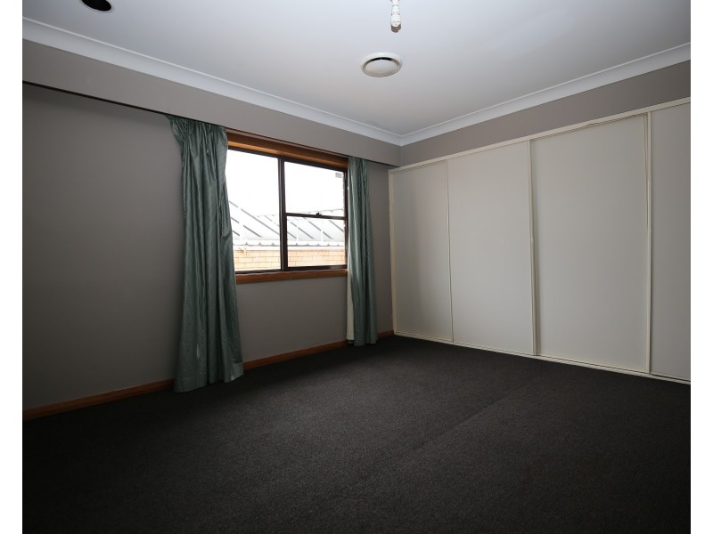 183 Dalton St, Orange NSW 2800