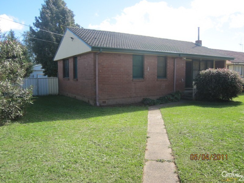 75 Adina Crescent, Orange NSW 2800