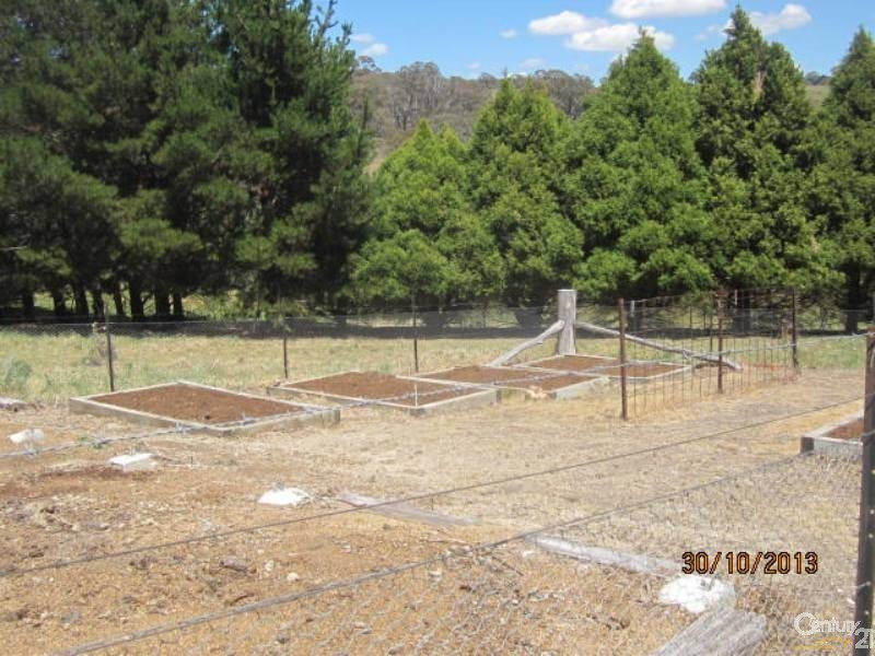 234 Callan Rd, Orange NSW 2800