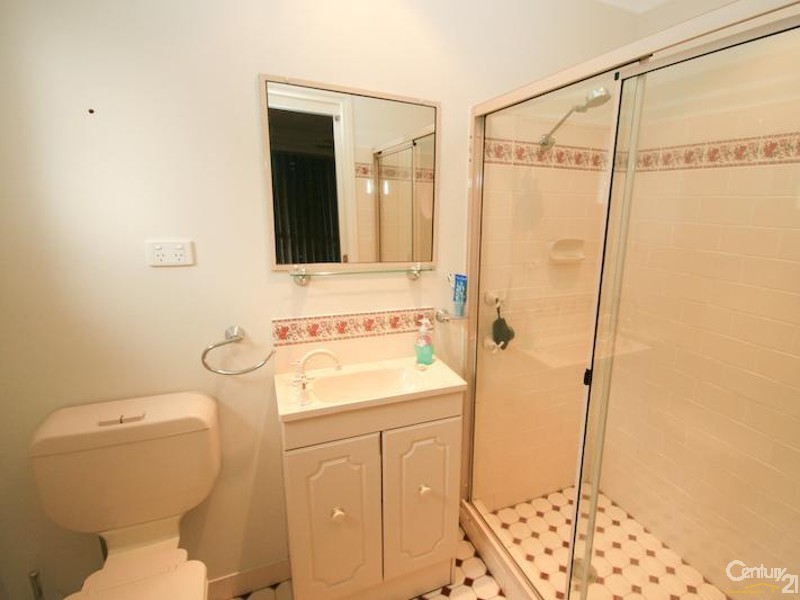 24 Orchard Grove Road, Orange NSW 2800