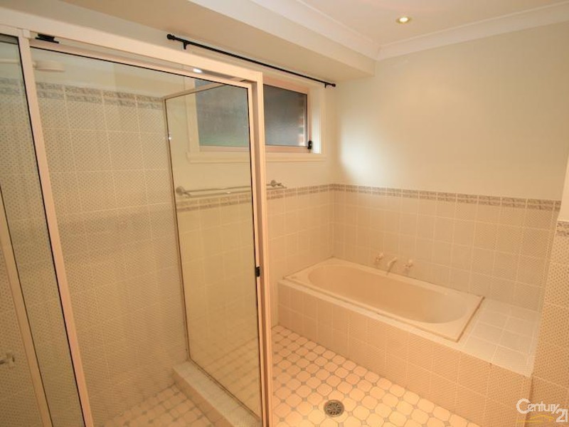 24 Orchard Grove Road, Orange NSW 2800