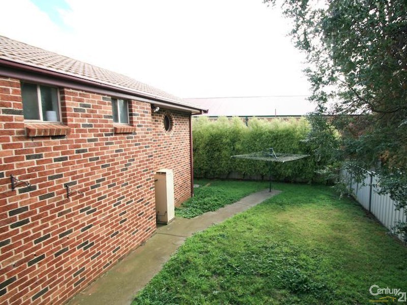 24 Orchard Grove Road, Orange NSW 2800