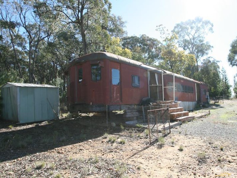 429 LONG POINT ROAD, Mullion Creek NSW 2800