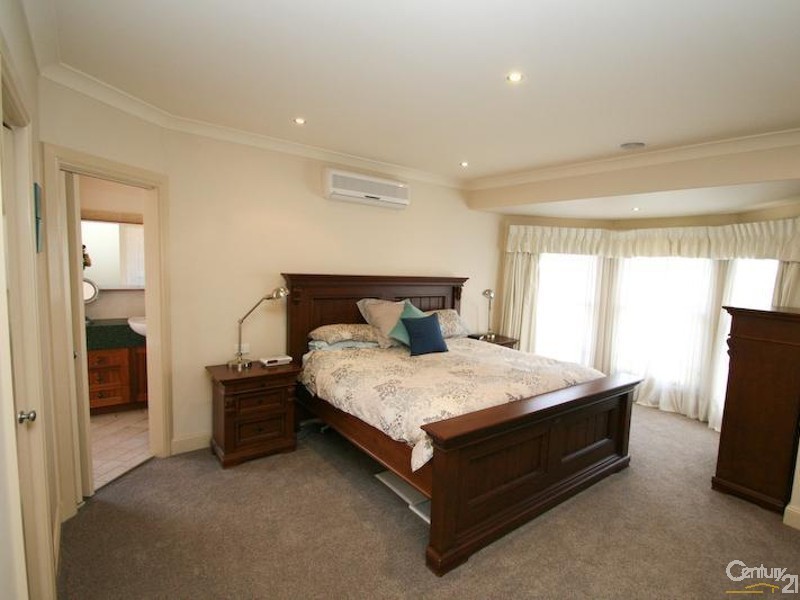 Orange NSW 2800