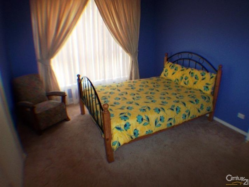 9 Agland Crescent, Orange NSW 2800