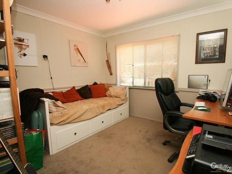 Spring Hill NSW 2800