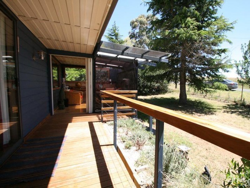 Spring Hill NSW 2800