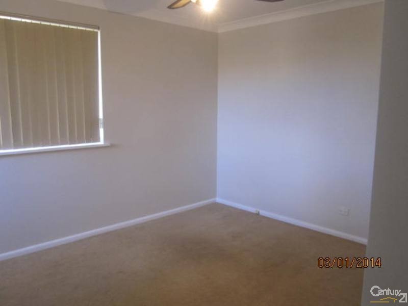 32 Lawson Crescent, Orange NSW 2800