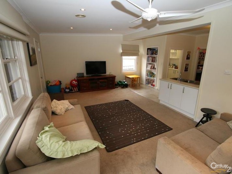 350 ANSON STREET, Orange NSW 2800