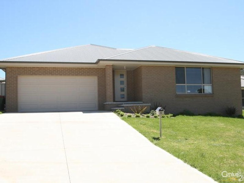 3 Downey Crescent, Orange NSW 2800