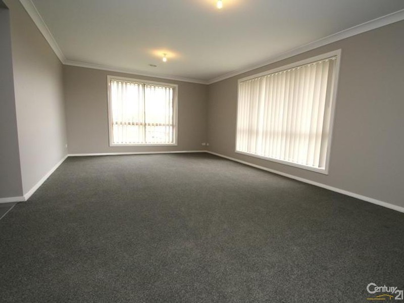 3 Downey Crescent, Orange NSW 2800