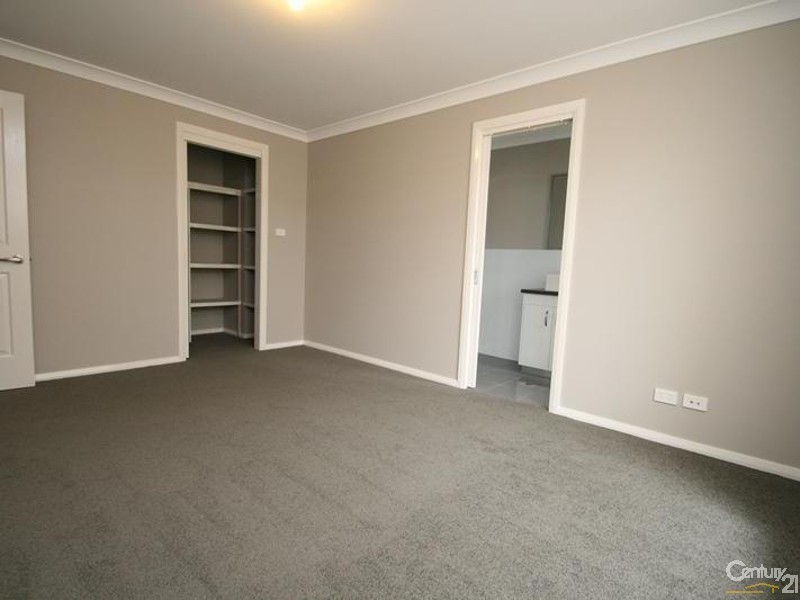 3 Downey Crescent, Orange NSW 2800