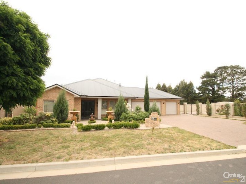 3 Jade, Orange NSW 2800