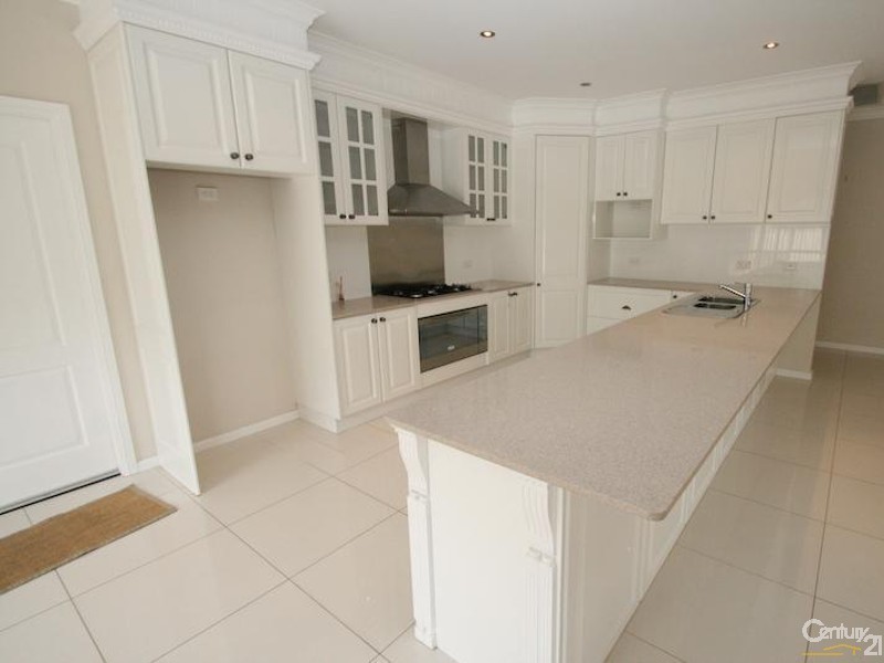 3 Jade, Orange NSW 2800