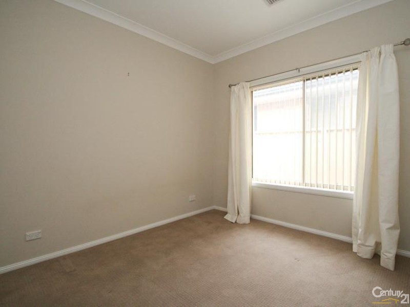 3 Jade, Orange NSW 2800