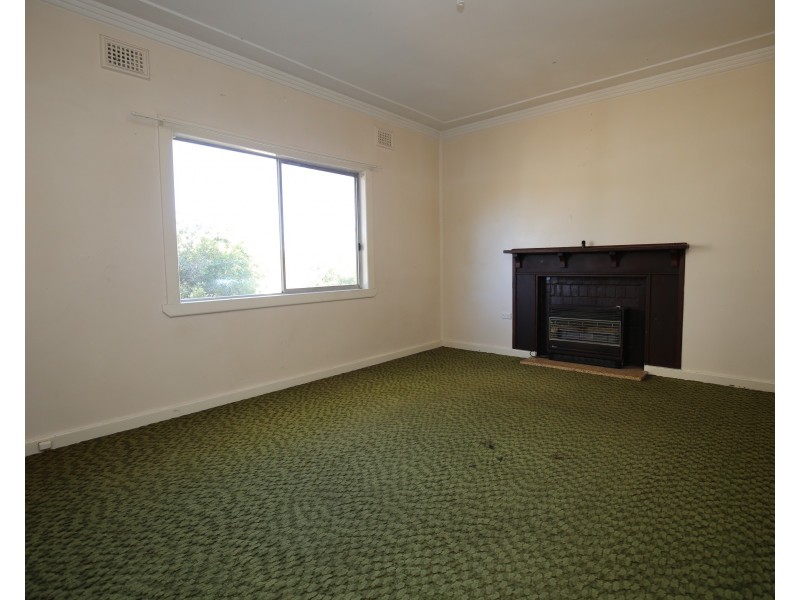 21 Maxwell Avenue, Orange NSW 2800