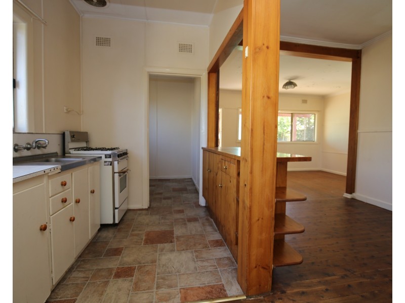 21 Maxwell Avenue, Orange NSW 2800
