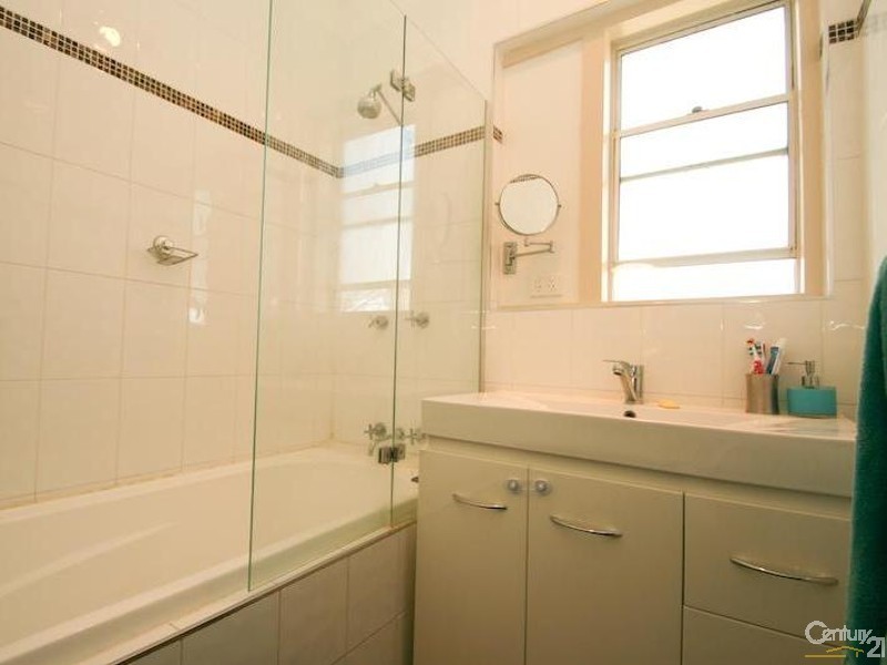 71 Glenroi Ave, Orange NSW 2800