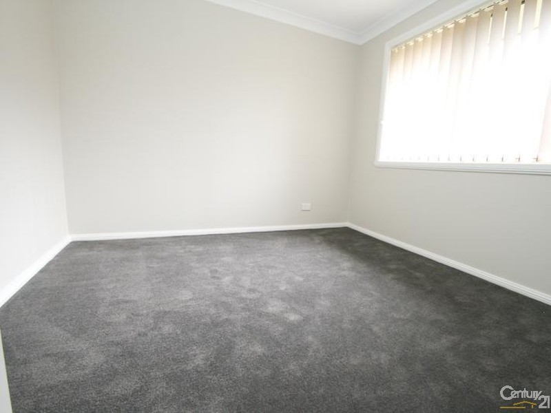 69 Botanic Way, Orange NSW 2800