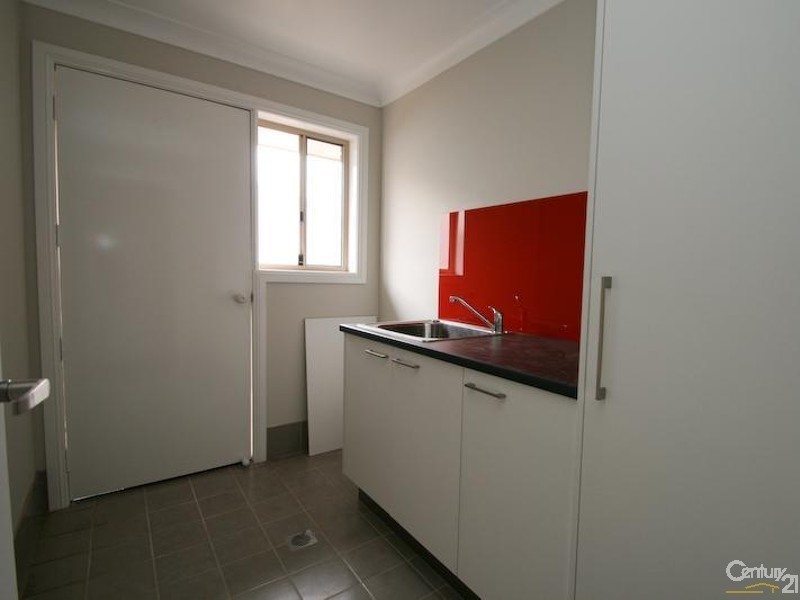 69 Botanic Way, Orange NSW 2800