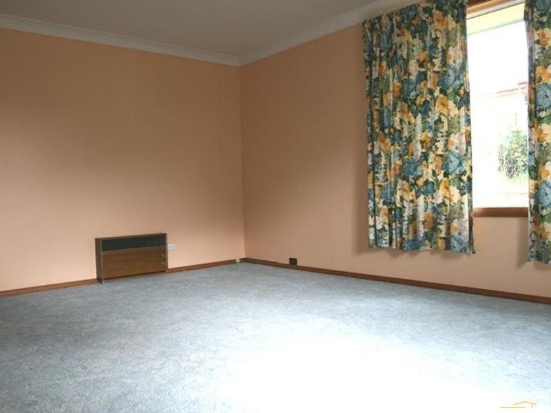 9  Grevillea Street, Orange NSW 2800