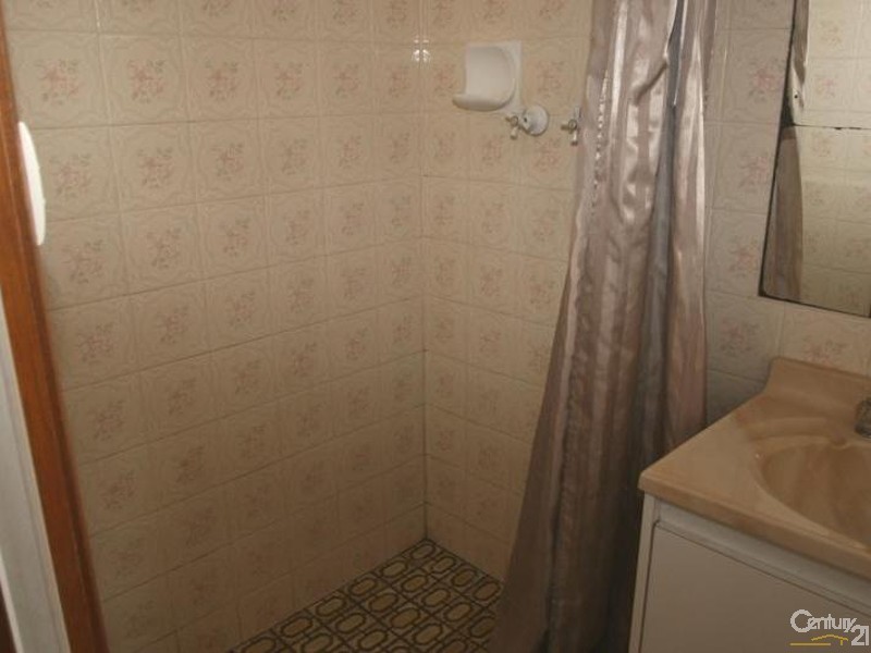 9  Grevillea Street, Orange NSW 2800