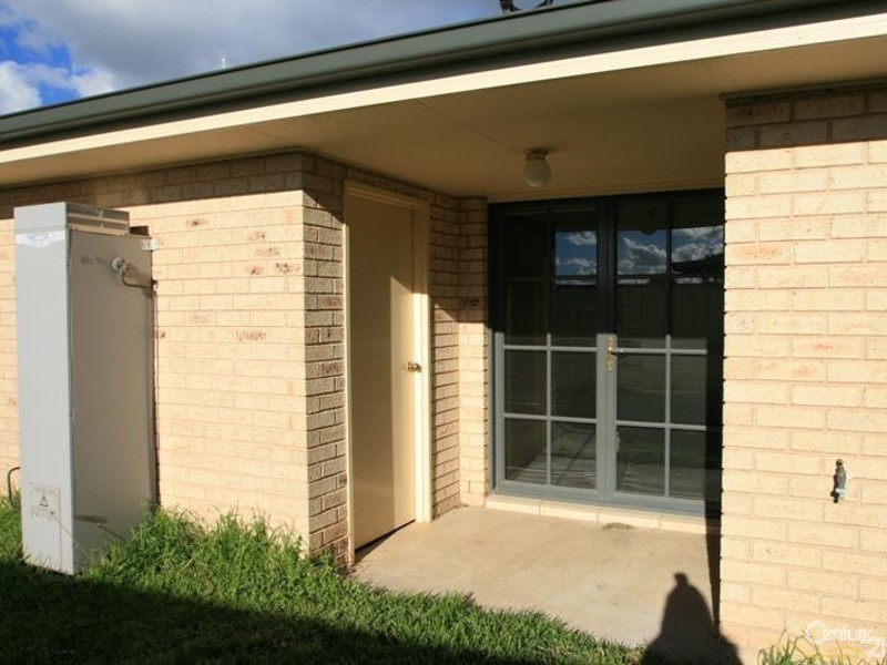 1  Kendor Place, Orange NSW 2800