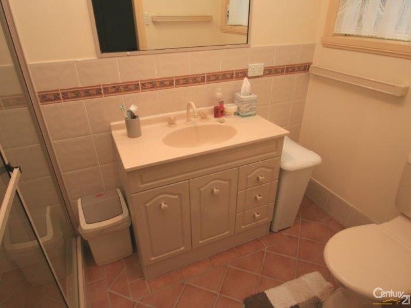 37 AMANA CIRCUIT, Orange NSW 2800