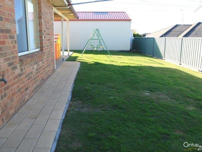 37 AMANA CIRCUIT, Orange NSW 2800