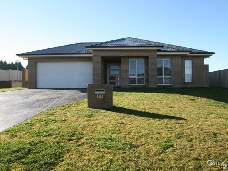 80 Valencia Drive, Orange NSW 2800