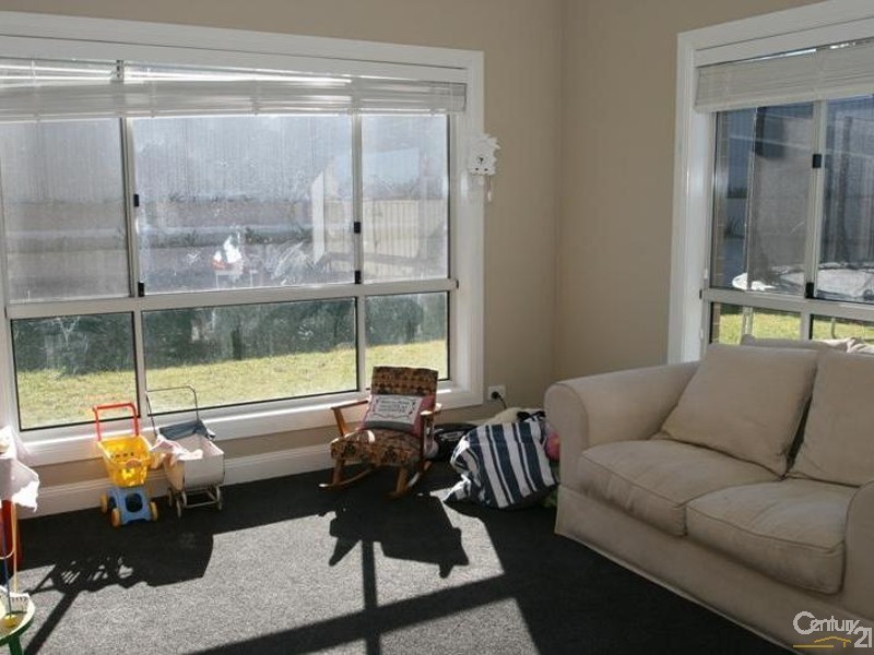 80 Valencia Drive, Orange NSW 2800