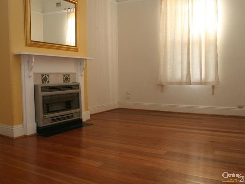 354 Summer Street East, Orange NSW 2800