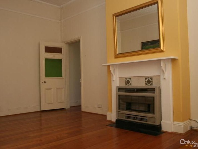 354 Summer Street East, Orange NSW 2800