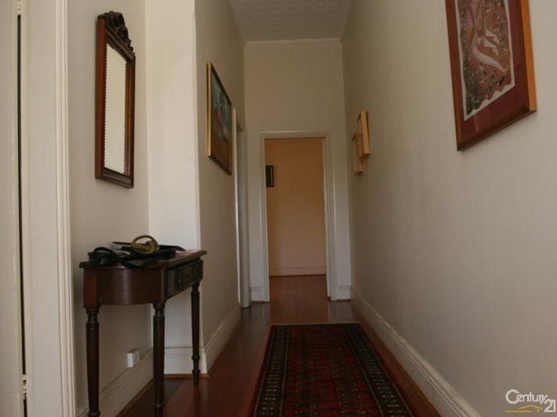 354 Summer Street East, Orange NSW 2800