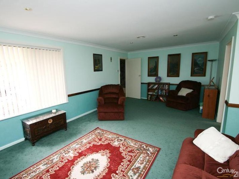 2 Mangowa Close, Orange NSW 2800