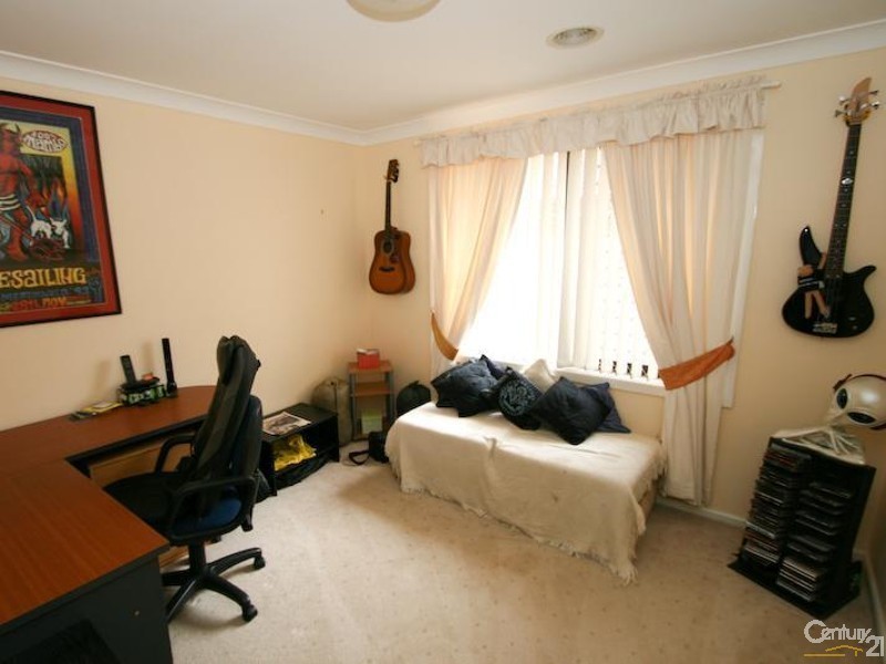 2 Mangowa Close, Orange NSW 2800