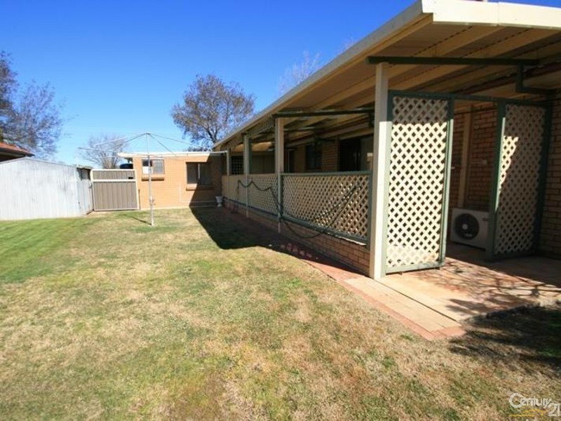 93 Icely Road, Orange NSW 2800