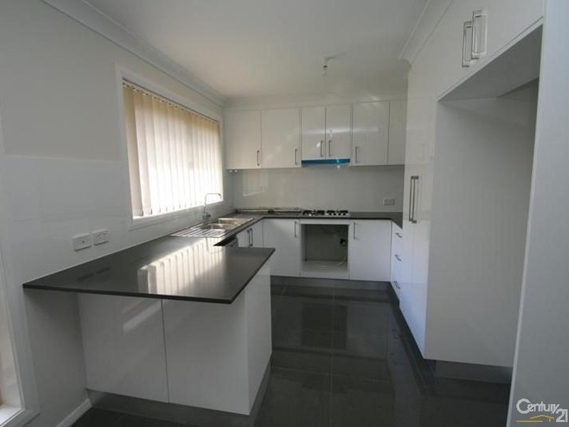 61 Brooklands Drive, Orange NSW 2800