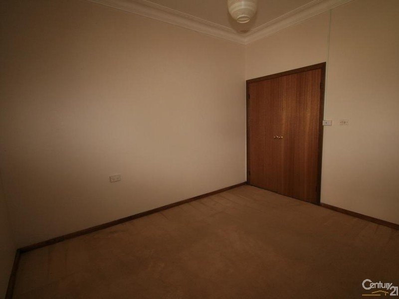 123 Orchard Road, Orange NSW 2800