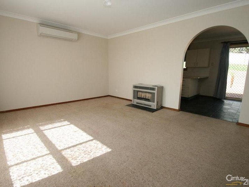 41 SUNDEW CIRCUIT, Orange NSW 2800