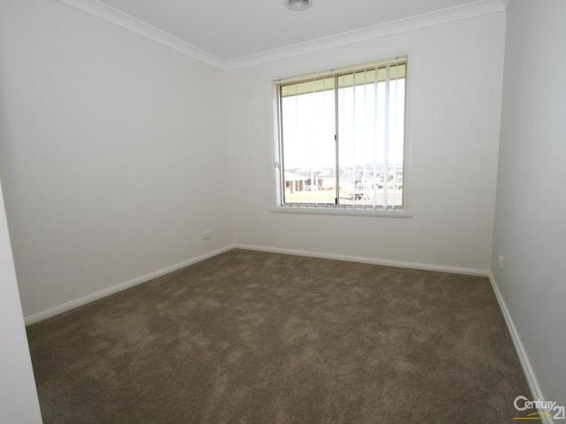 63  Botanic Way, Orange NSW 2800