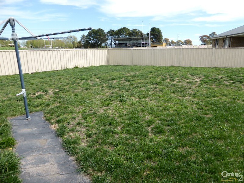 51  Diamond Drive, Orange NSW 2800