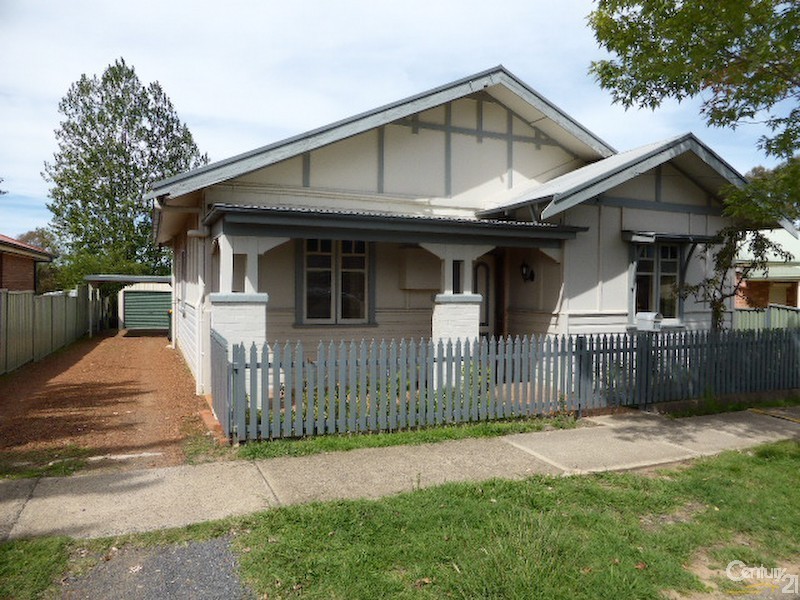 310 Peisley Street, Orange NSW 2800