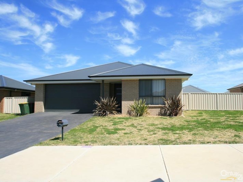 55 Diamond Drive, Orange NSW 2800