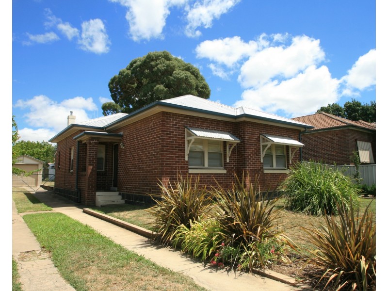 21 Thomas Street, Orange NSW 2800