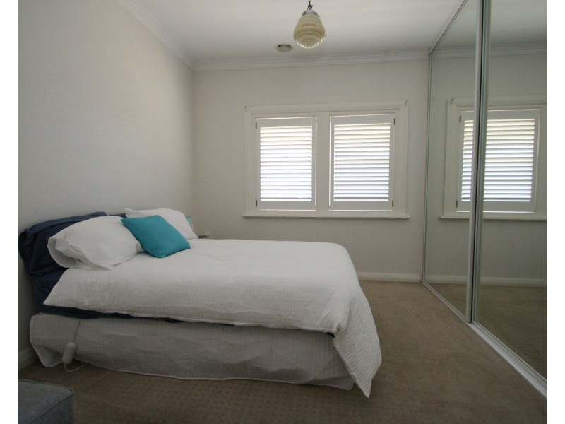 21 Thomas Street, Orange NSW 2800