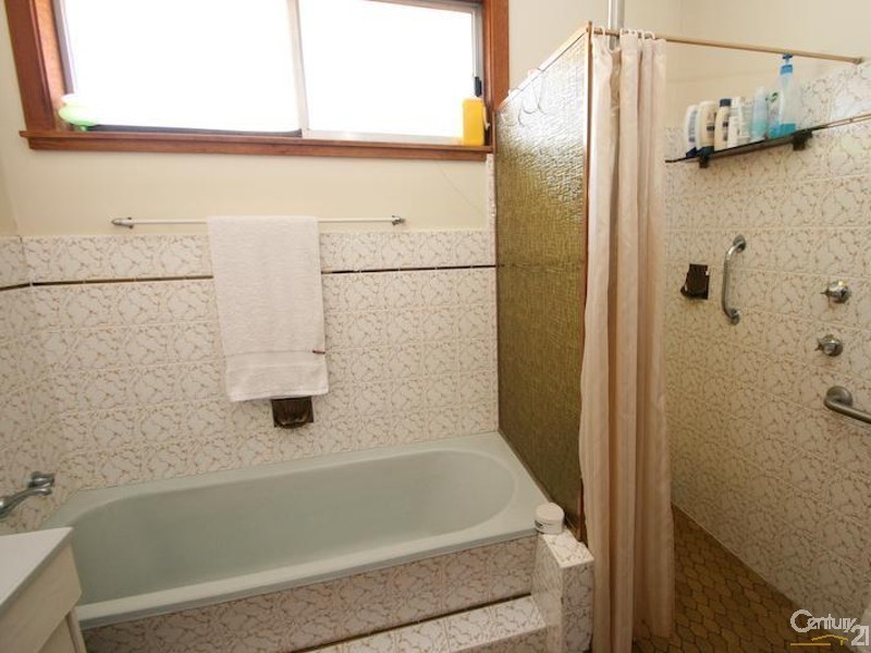 38 WARRENDINE STREET, Orange NSW 2800