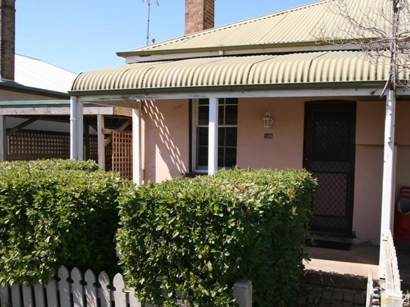 126 Edward Street, Orange NSW 2800